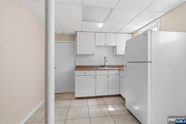 774 8th Street, Secaucus, NJ 07094