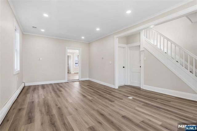 774 8th Street, Secaucus, NJ 07094