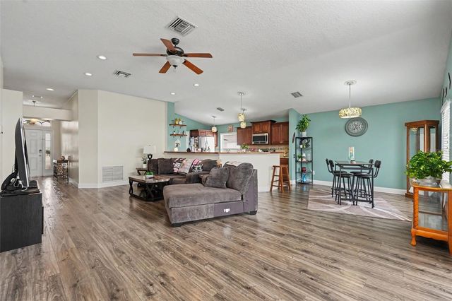 11531 MISTY ISLE LANE, Riverview, FL 33579