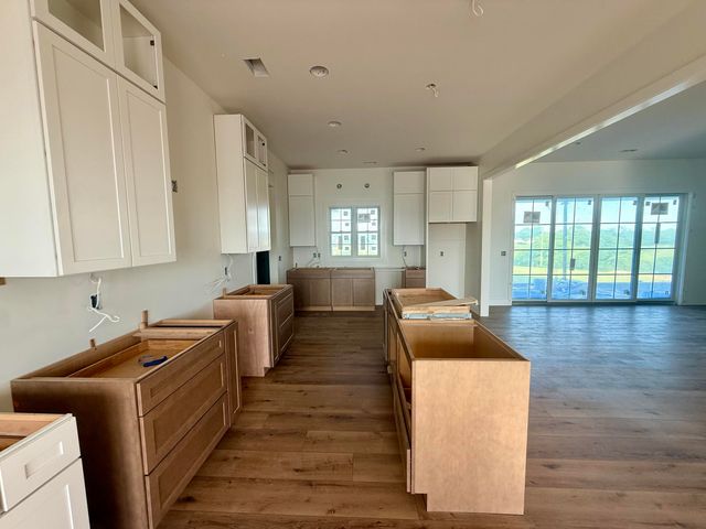 2006 West Court, Richmond, KY 40475