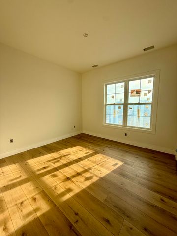 2006 West Court, Richmond, KY 40475