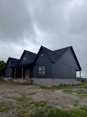 2006 West Court, Richmond, KY 40475