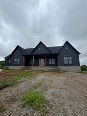 2006 West Court, Richmond, KY 40475