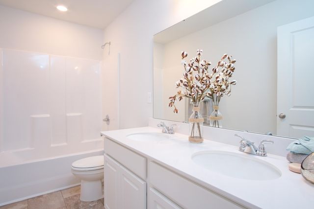 216 Central Creek Drive, Goose Creek, SC 29445