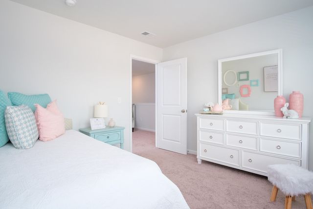 216 Central Creek Drive, Goose Creek, SC 29445