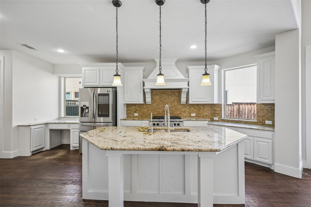 2156 Alcove Drive, Frisco, TX 75034 — photo 3