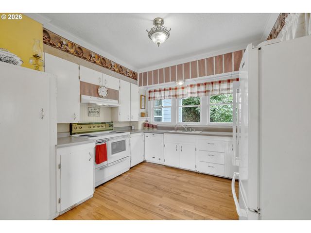 12356 MONITOR MCKEE Rd, Woodburn, OR 97071