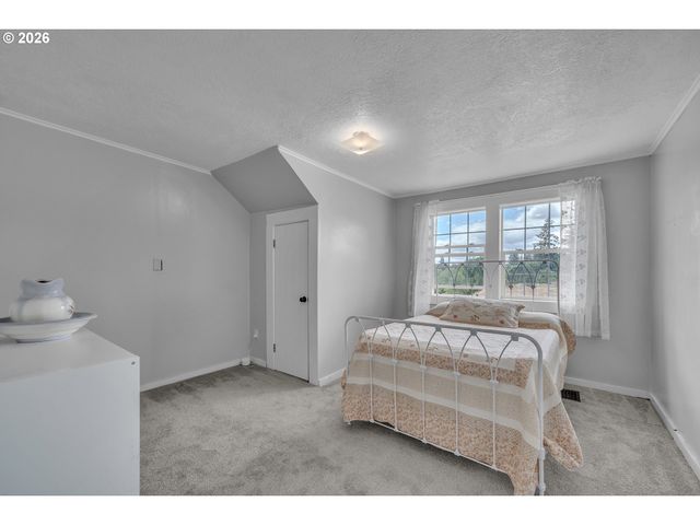 12356 MONITOR MCKEE Rd, Woodburn, OR 97071
