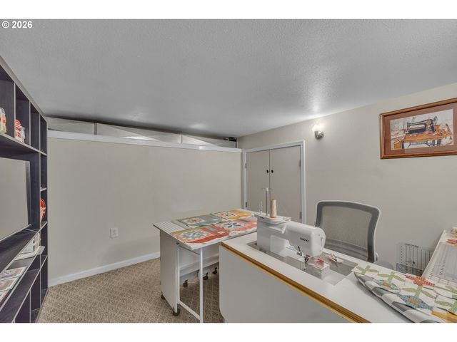12356 MONITOR MCKEE Rd, Woodburn, OR 97071