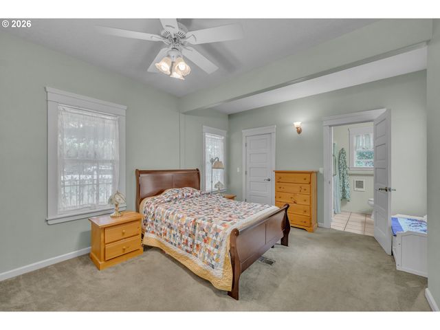 12356 MONITOR MCKEE Rd, Woodburn, OR 97071