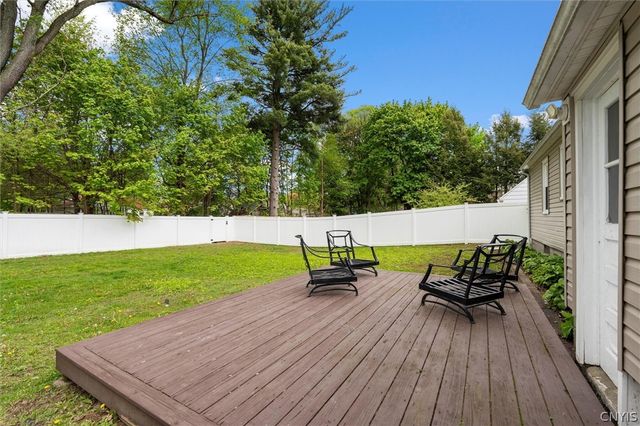 150 Crystal Drive, Clay, NY 13212