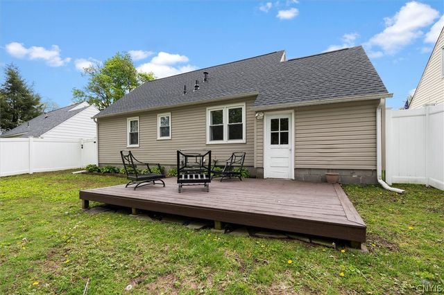 150 Crystal Drive, Clay, NY 13212