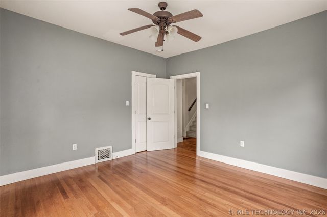 1832 E 16th Place, Tulsa, OK 74104