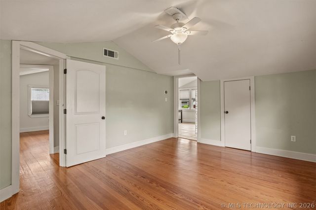 1832 E 16th Place, Tulsa, OK 74104