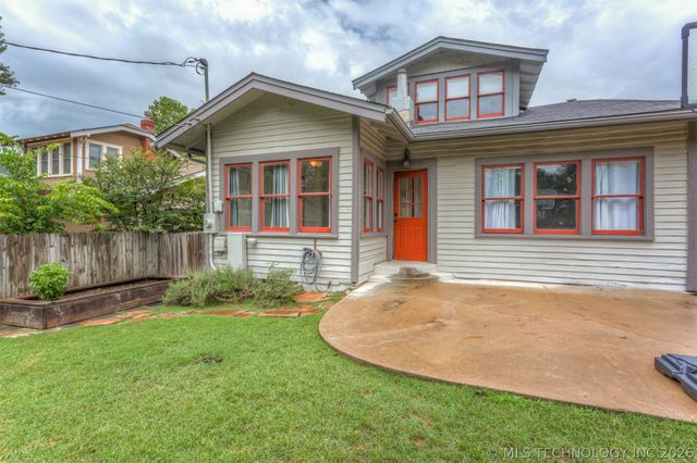 1832 E 16th Place, Tulsa, OK 74104