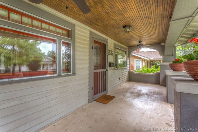 1832 E 16th Place, Tulsa, OK 74104
