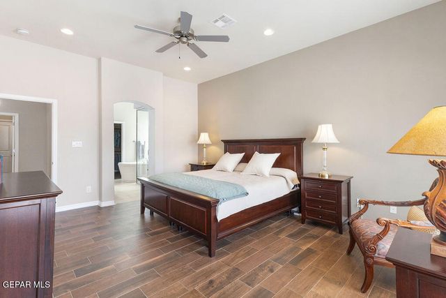 5721 Valley Oak Drive, El Paso, TX 79932