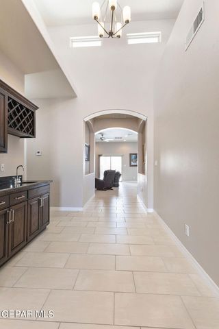 5721 Valley Oak Drive, El Paso, TX 79932