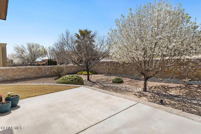 5721 Valley Oak Drive, El Paso, TX 79932