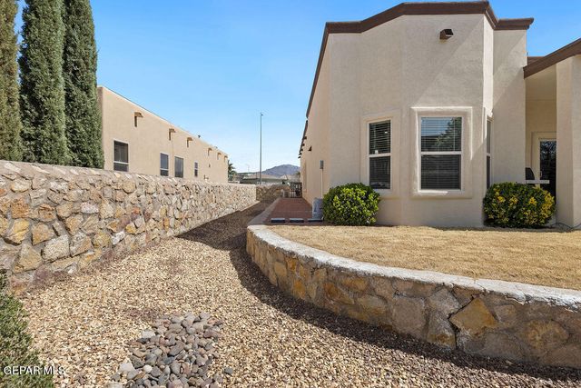5721 Valley Oak Drive, El Paso, TX 79932