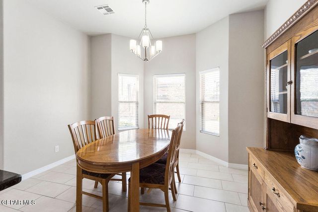 5721 Valley Oak Drive, El Paso, TX 79932