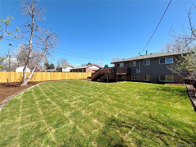 8427 Eaton Street, Arvada, CO 80003