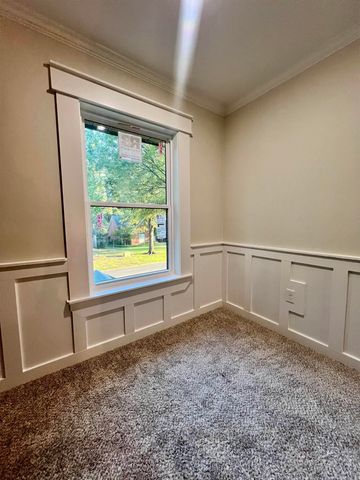 302 River Oaks Boulevard, Searcy, AR 72143