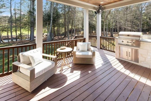 346 Woodeye Circle, Suches, GA 30572