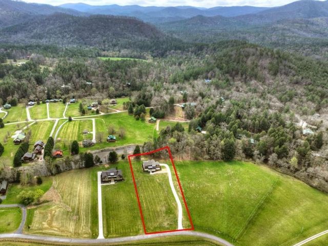 346 Woodeye Circle, Suches, GA 30572