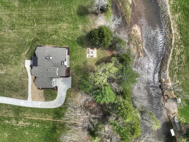 346 Woodeye Circle, Suches, GA 30572