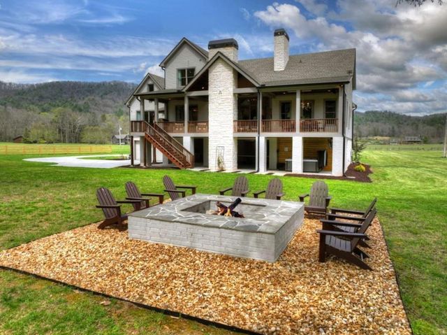 346 Woodeye Circle, Suches, GA 30572
