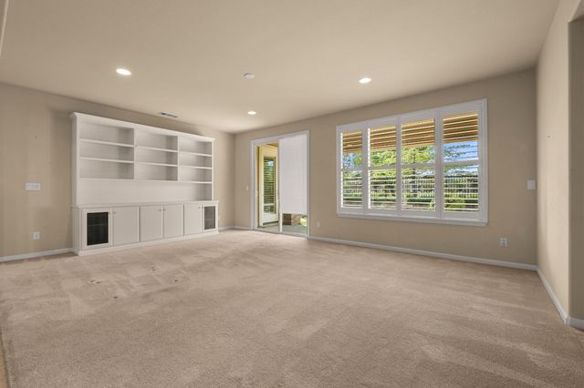 9875 Westminster Way, Elk Grove, CA 95757