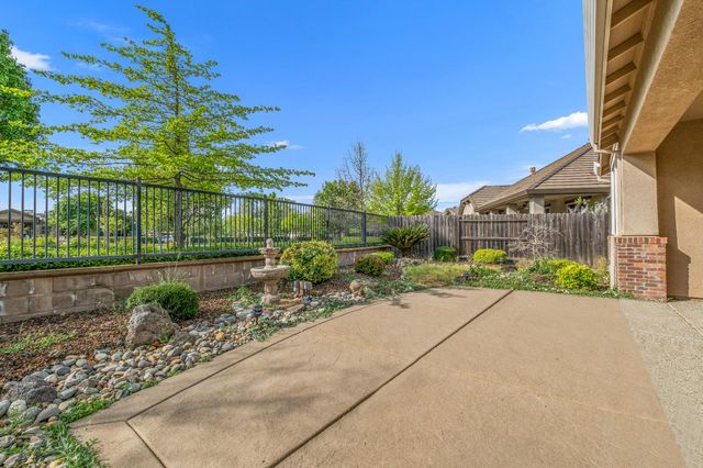 9875 Westminster Way, Elk Grove, CA 95757