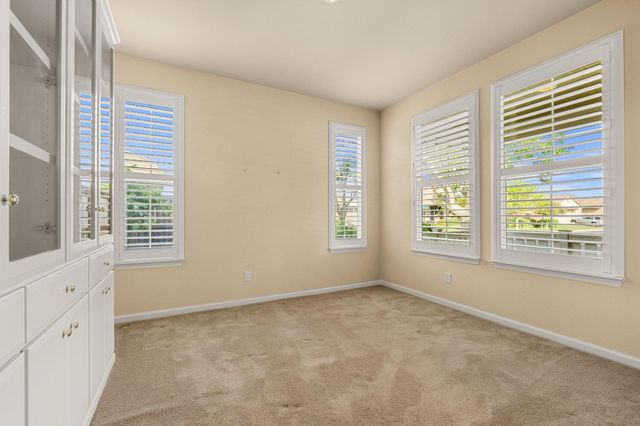 9875 Westminster Way, Elk Grove, CA 95757