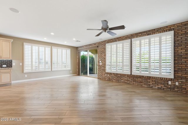 1638 E ELYSIAN Pass E, Queen Creek, AZ 85140