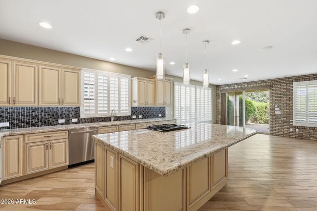 1638 E ELYSIAN Pass E, Queen Creek, AZ 85140