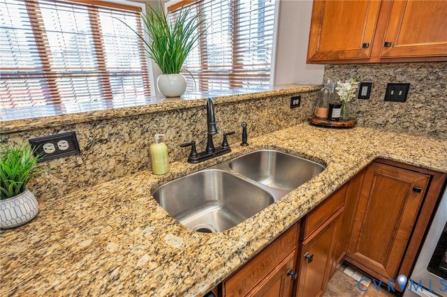 3049 Danrett Ln, Henrico, VA 23231