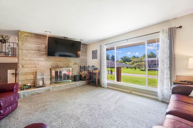 26 Thomaston Trail, Springfield, OH 45503