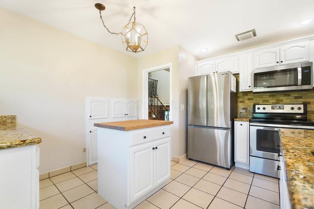 26 Thomaston Trail, Springfield, OH 45503