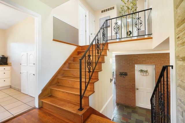 26 Thomaston Trail, Springfield, OH 45503