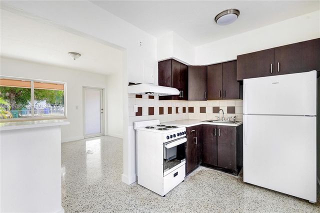 1202 NW 34th Street 1202, Miami, FL 33142