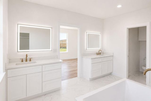 153 Trebol ST, Dale, TX 78616