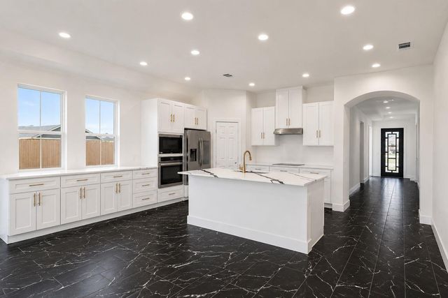 153 Trebol ST, Dale, TX 78616