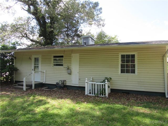 2507 Deerfield Dr, Petersburg, VA 23805