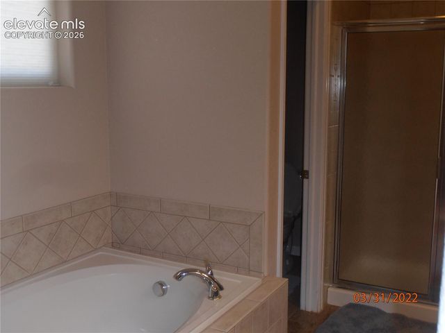 2176 creek valley Circle, Monument, CO 80132