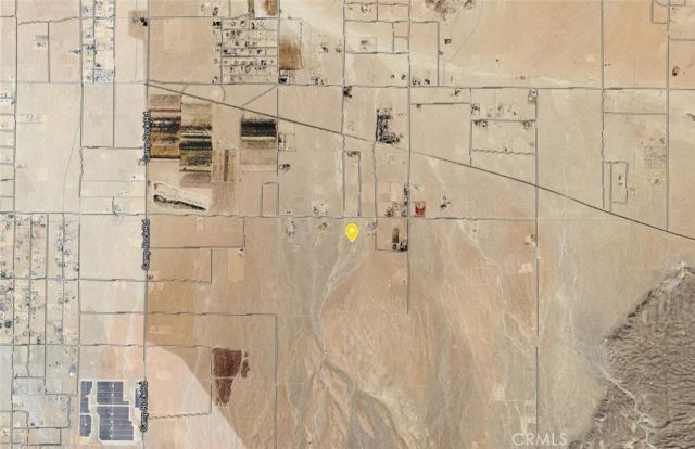 0 Cuatro, Lucerne Valley, CA 92356