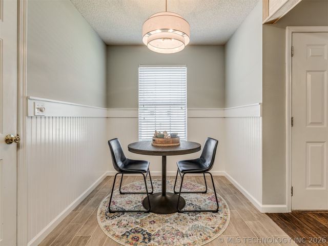 14902 E 90th Place N, Owasso, OK 74055