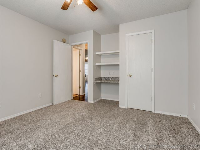 14902 E 90th Place N, Owasso, OK 74055