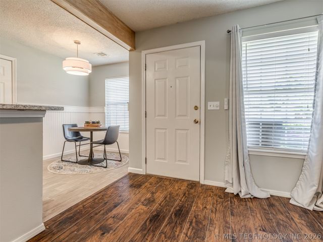 14902 E 90th Place N, Owasso, OK 74055
