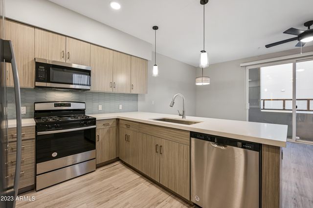 1023 W 5th Street 1011, Tempe, AZ 85281